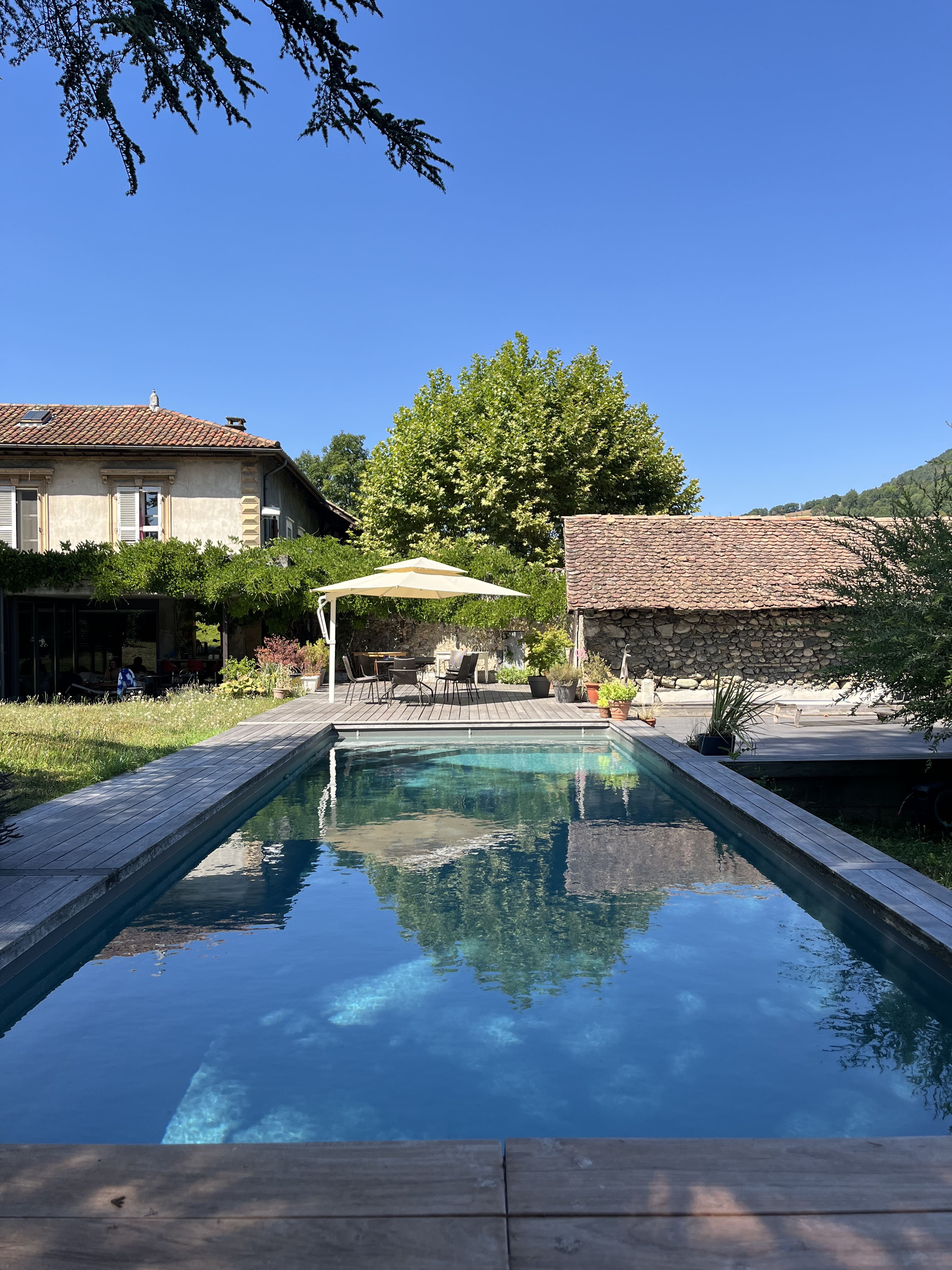 Diagnostic et réparation de fuite sur piscine