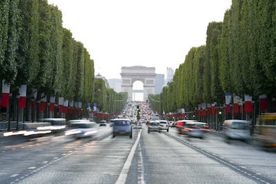 Une domiciliation Avenue des Champs-Élysées à Paris