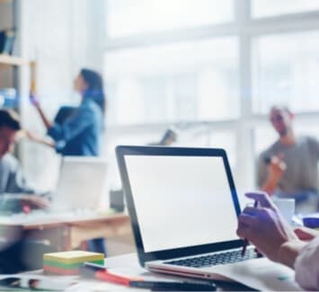 Il est possible de consulter les courriers de son entreprise directement dans son espace en ligne.