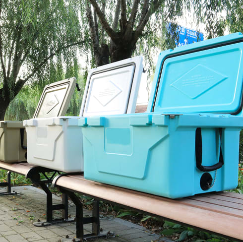 Hot Selling Blue Color 65QT Outdoor Cooler Fish Ice Chest Box Popular Camping Cooler Box view 8