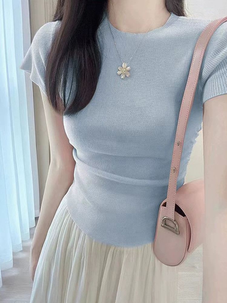 Short Sleeve Top And Skirt Two-piece Suit view 6