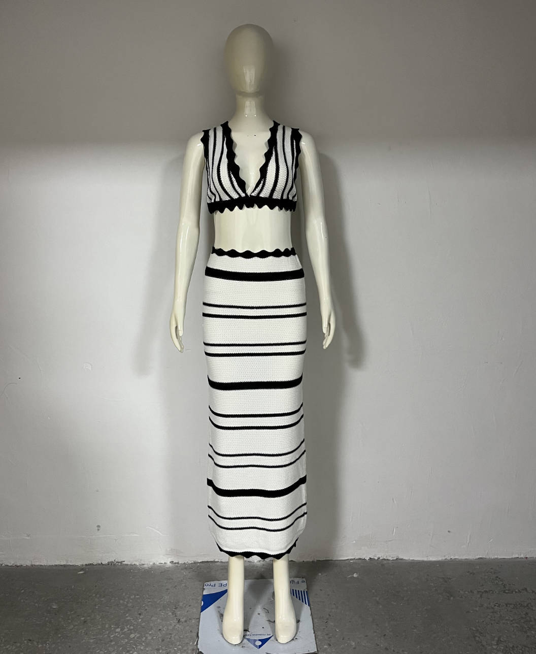2pcs Striped Bikini Casual Vest Sling Top Suit Beach Summer Y2K Long Dress Suits For Women view 3