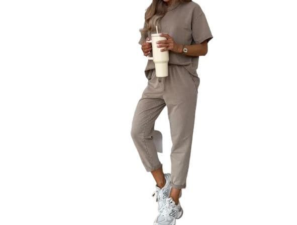 Solid Color Short-sleeved Cropped Pants Casual 2-piece Set view 7