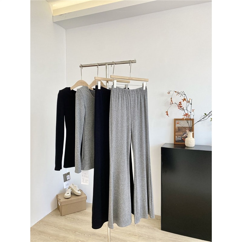 Women's Solid Color Casual Top And Trousers view 13