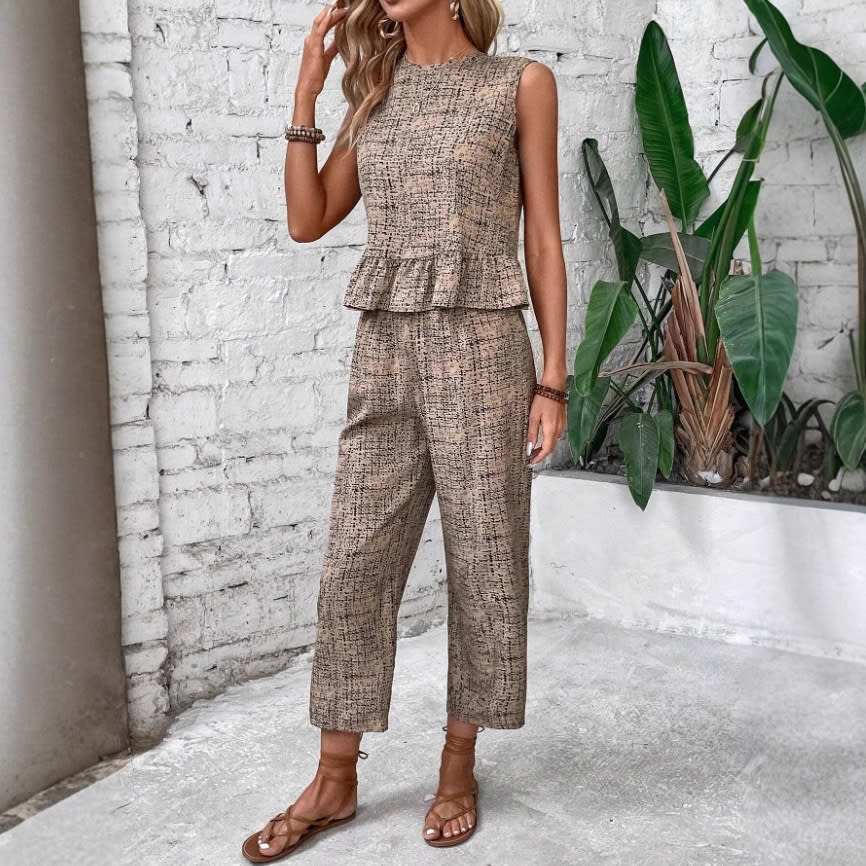 Female Spring And Summer Print Straight-leg Pants Suit view 2