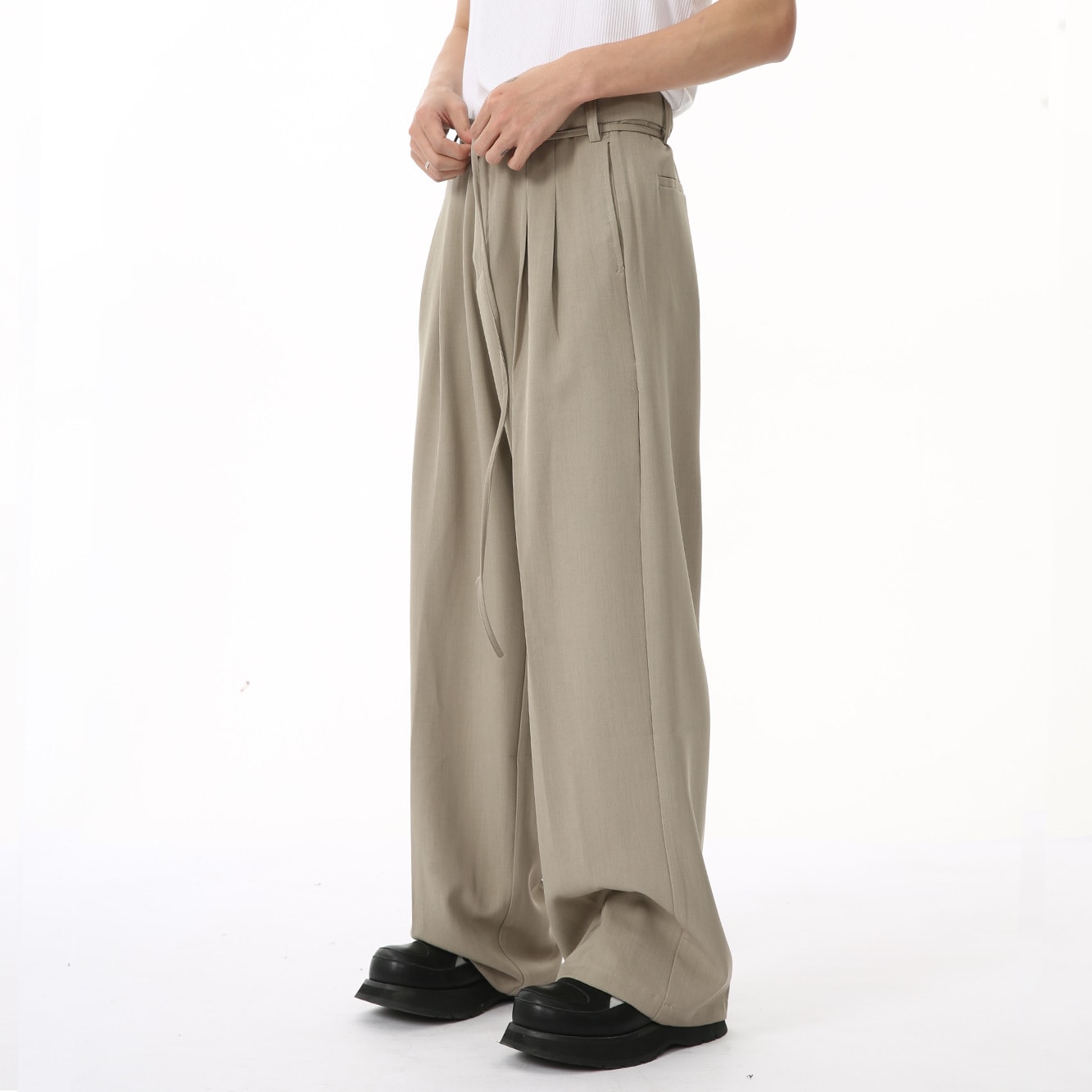 Solid Color Drooping Straight Mopping Suit Pants view 2