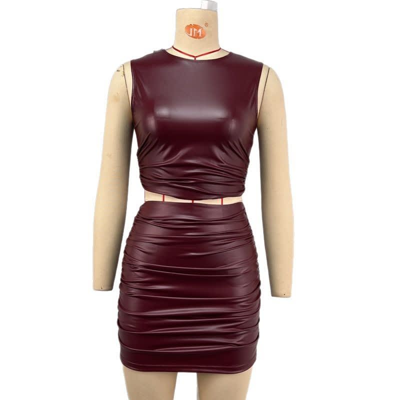 PU Leather Sleeveless Midriff-baring Pleated Skirt Suit view 2
