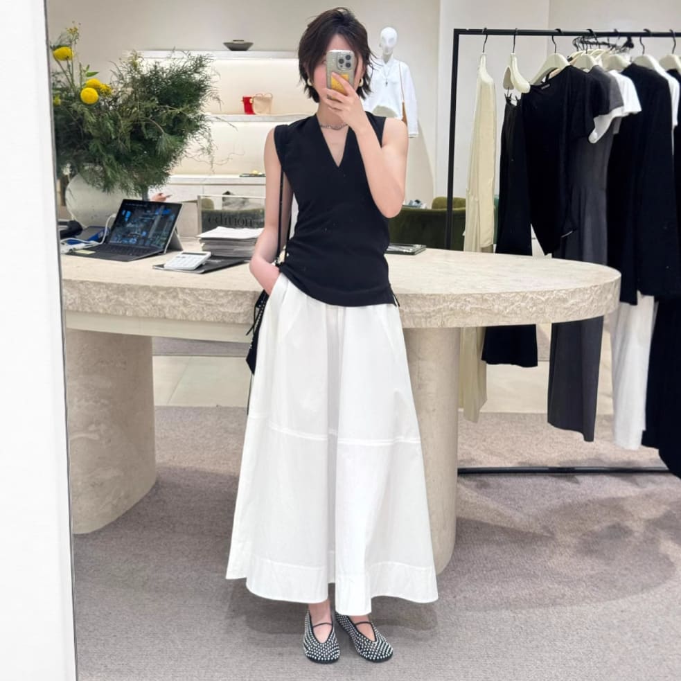 Black Sleeveless White Shirt Skirt Suit Women's Casual view 3