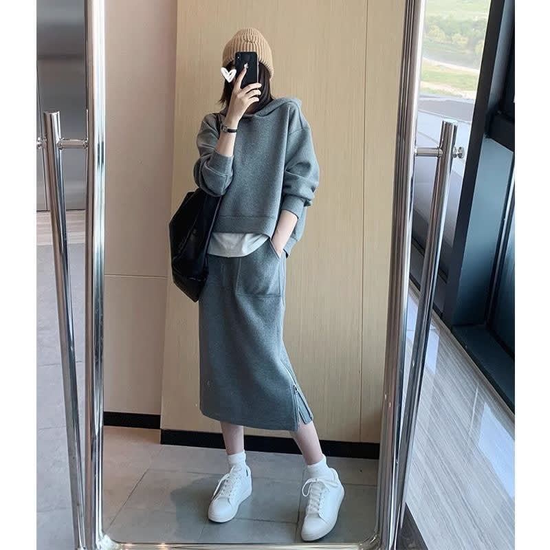Casual Fashion Women's Hoodie Skirt Suit view 1