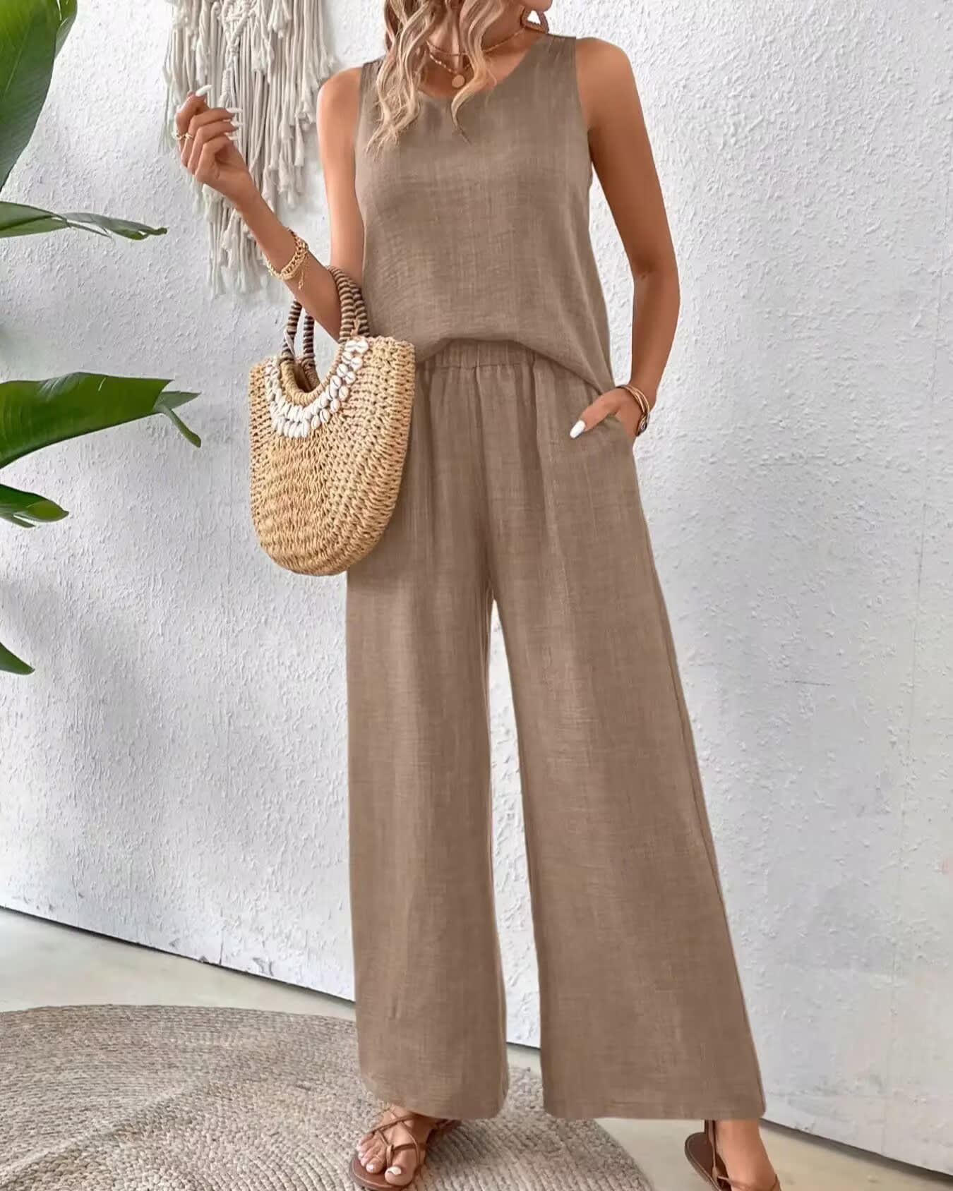 2 Pieces Set Women's Sleeveless Solid Color Back Hollow Lace Suit Summmer Trendy Casual Top Wide Leg Pants Set For Daily Wear Holiday Outfit view 7