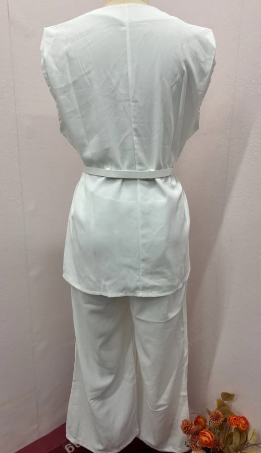 Solid Color Round Neck Sleeveless Top High Waist Wide Leg Pants Two-piece Set view 4