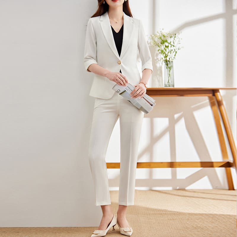 Women's Slim-fit 34 Sleeve Professional Suit view 7