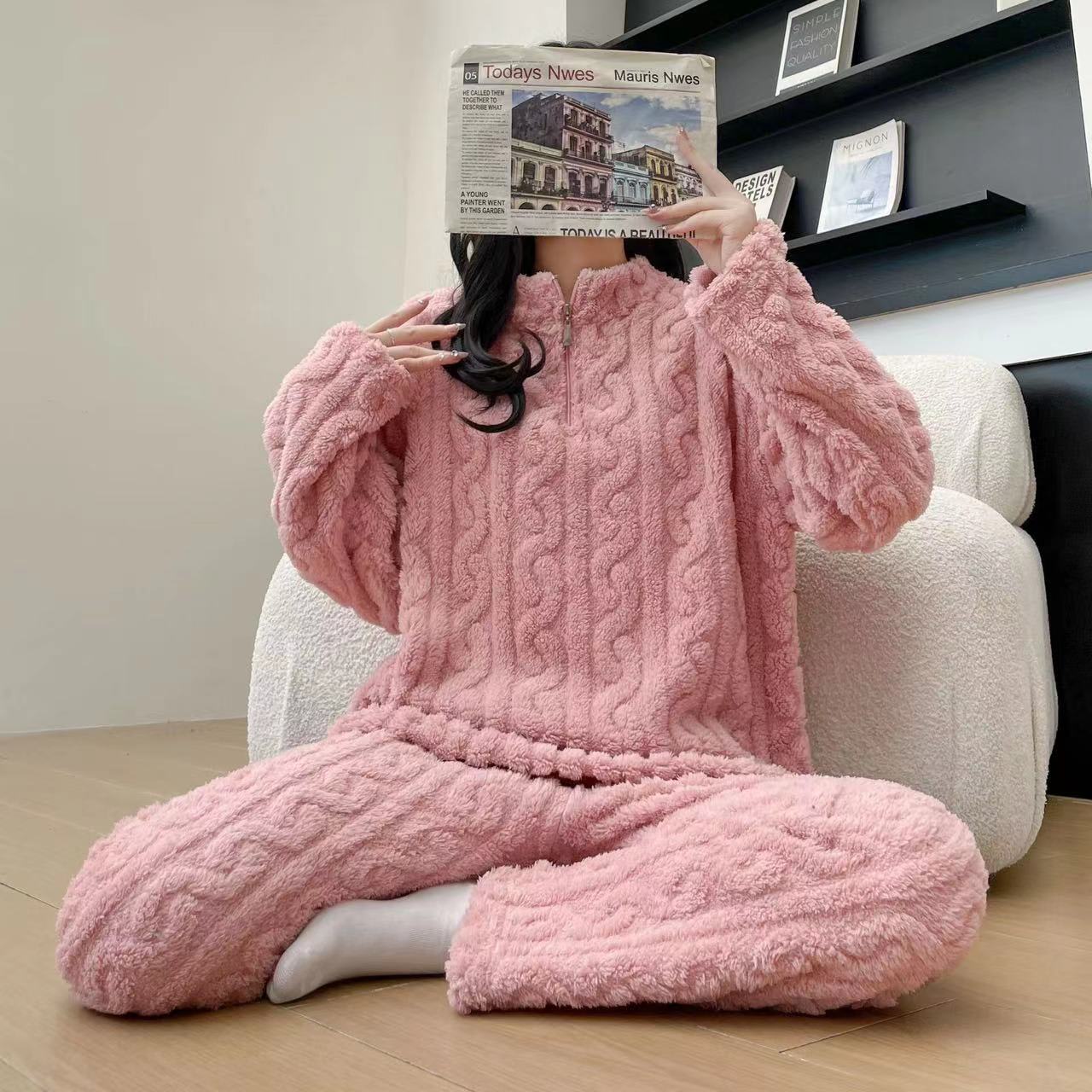 Autumn And Winter New Twist Zipper Couple Fleece-lined Thick Coral Fleece Pajamas Homewear Loungewear Sleepwear For Sleeping view 5
