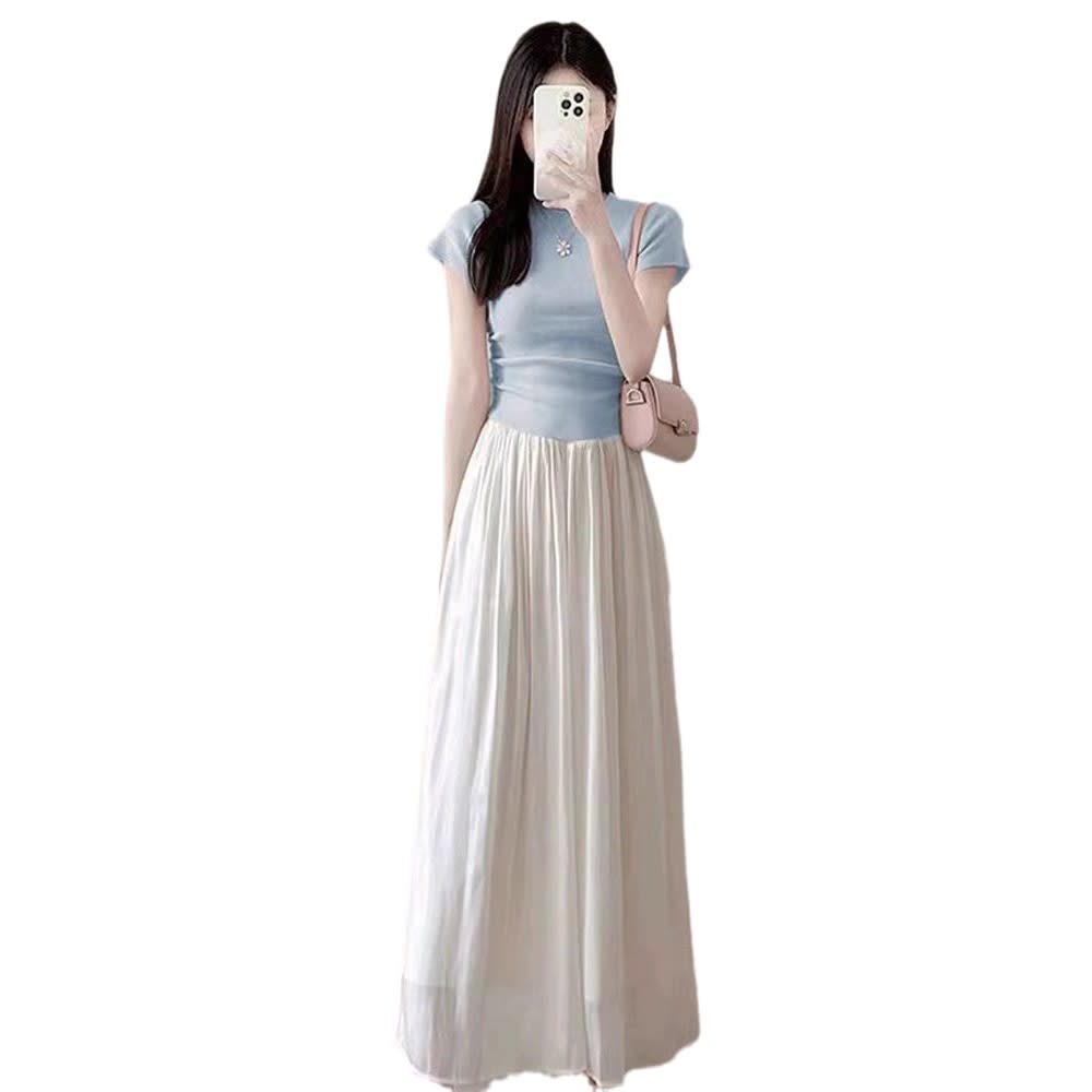 Short Sleeve Top And Skirt Two-piece Suit view 2