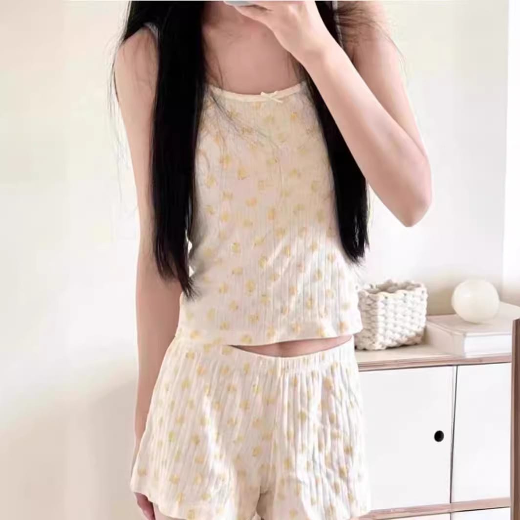 BM Style American Hollow Small Yellow Duck Suspender Shorts Suit view 15