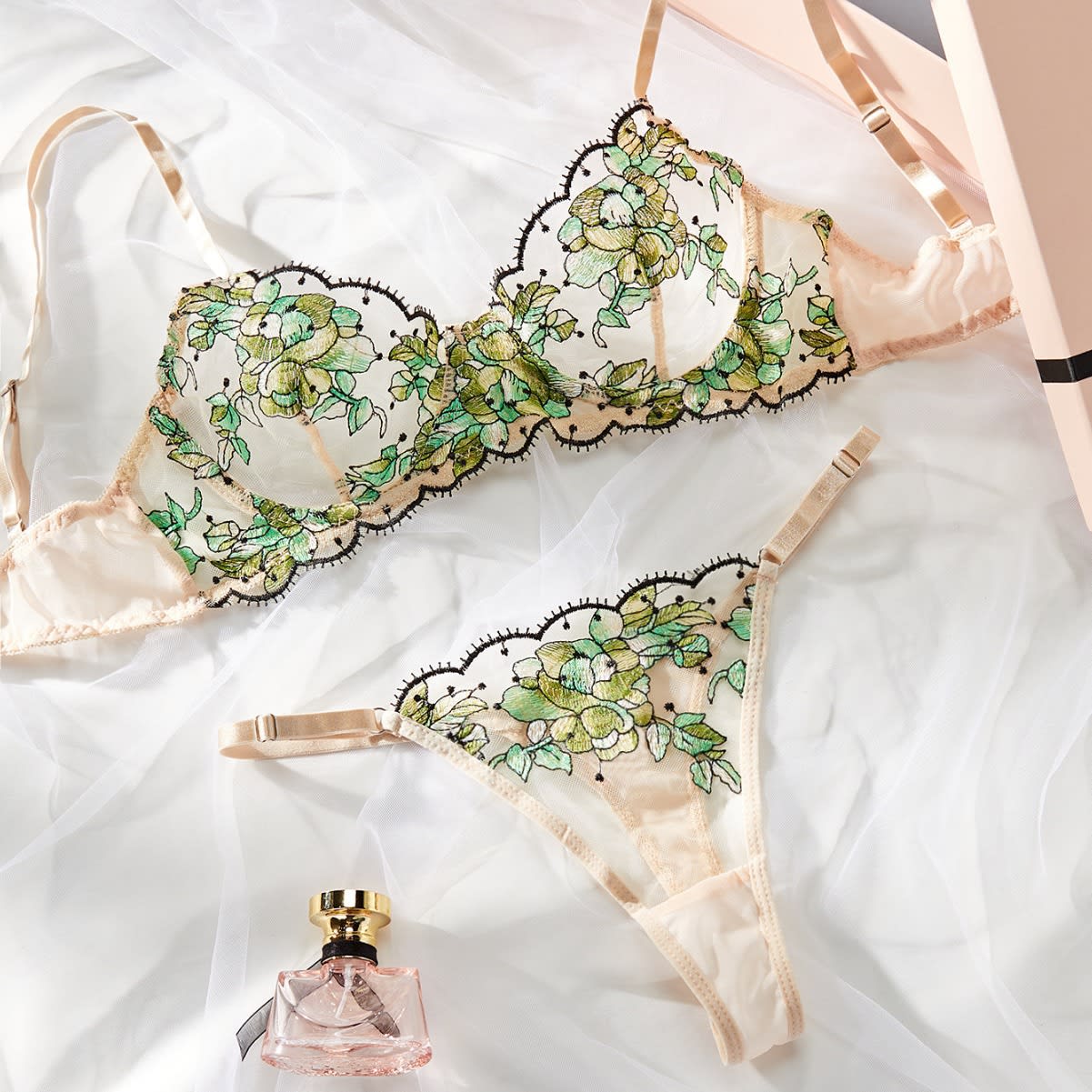 Women's Mesh Multi-color Embroidery Transparent Underwear Suit view 6