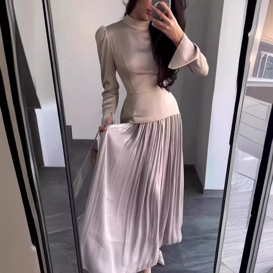Ladies New Color Contrast Patchwork Slim-fit Lace Up Long Sleeve Dress view 13