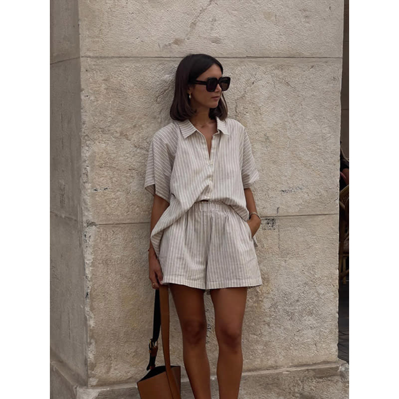 Fashion Casual Loose Striped Shirt Shorts Suit view 3