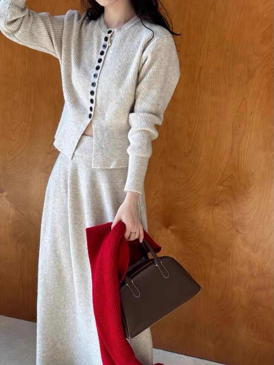 Round Neck Single-breasted Sweater Cardigan Skirt Two-piece Set view 6