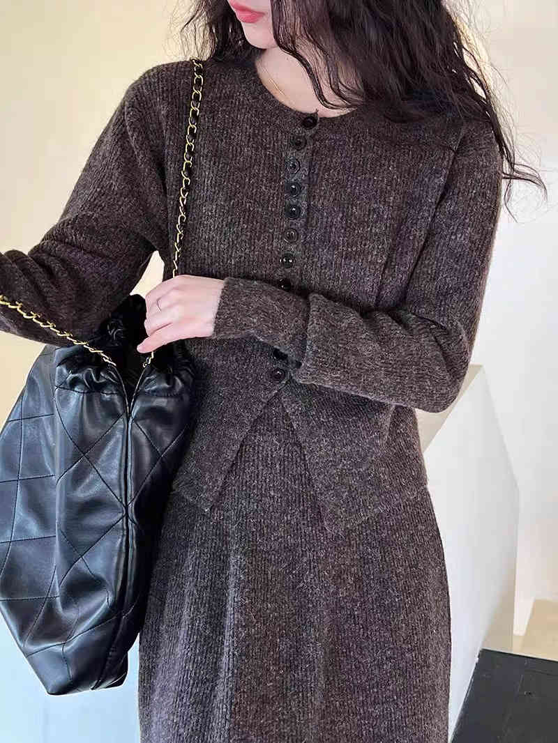 Round Neck Single-breasted Sweater Cardigan Skirt Two-piece Set view 7