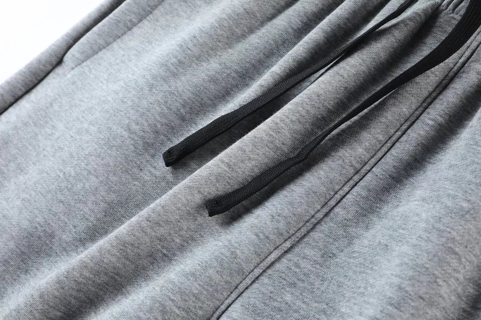 Men's Fashion Sports Loose Skinny Pants view 5