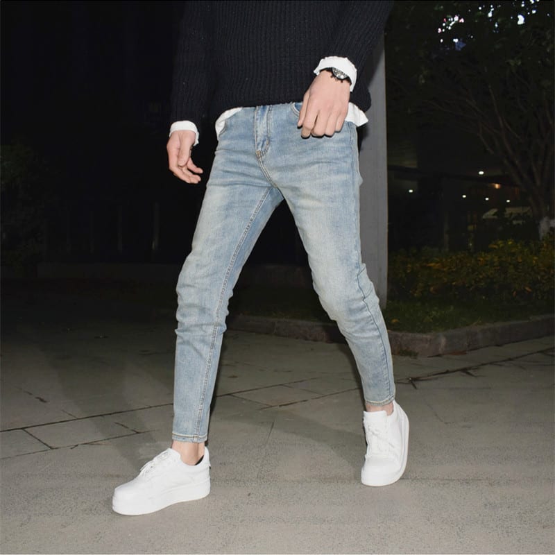 Light Blue Washed-out Vintage Distressed Stretch Jeans view 2