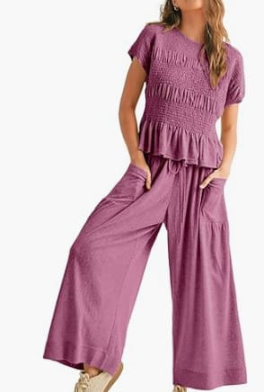 Women's 2-piece Pleated Top And Wide Leg Pants view 9