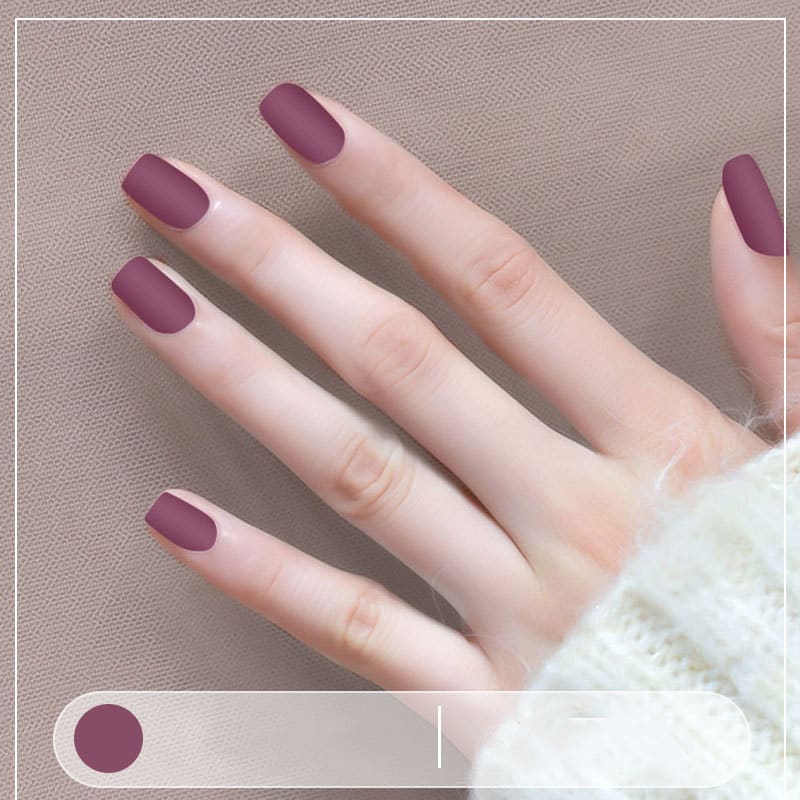 Matte matte nail polish view 2