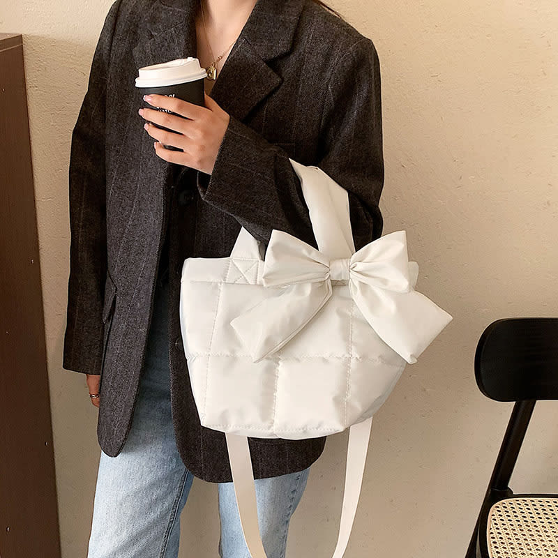 Women's Large Capacity Diamond Shaped Shoulder Bag view 2