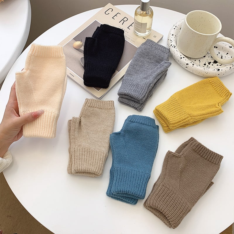 Women's Warm Knitting Wool Half Finger Gloves view 5
