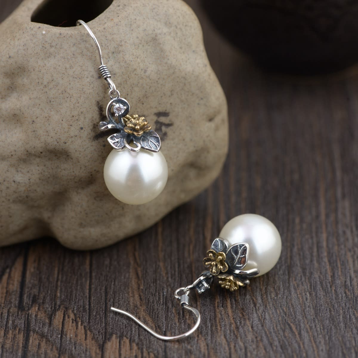 Exquisite and simple new earrings view 6