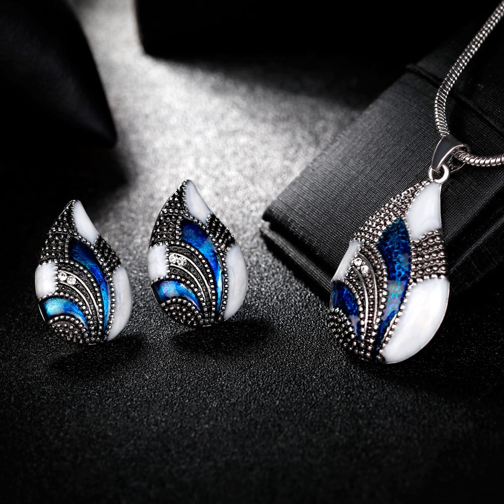 Water Drop Jewelry Set view 5