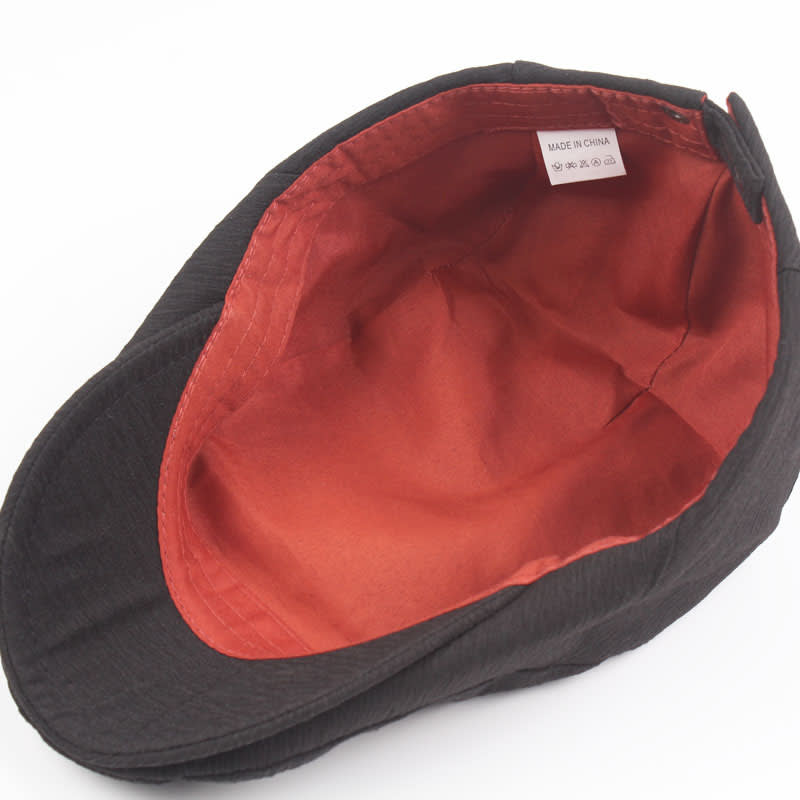 British retro monochrome beret view 4