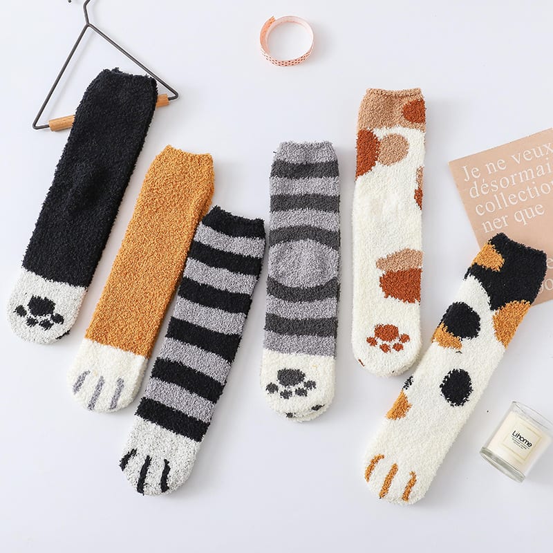 House floor socks view 16
