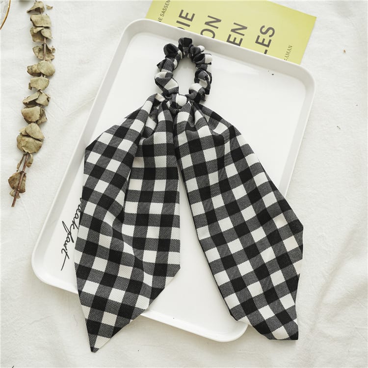 New Black And White Long Large Intestine Ring Streamer view 7