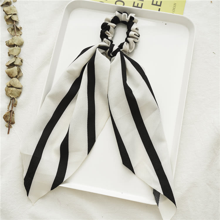 New Black And White Long Large Intestine Ring Streamer view 9