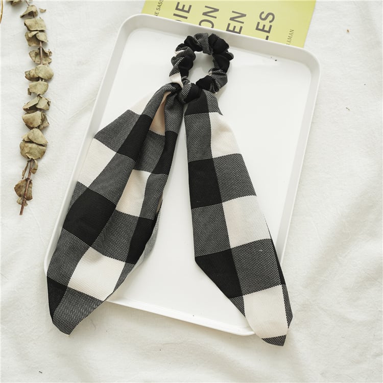 New Black And White Long Large Intestine Ring Streamer view 3