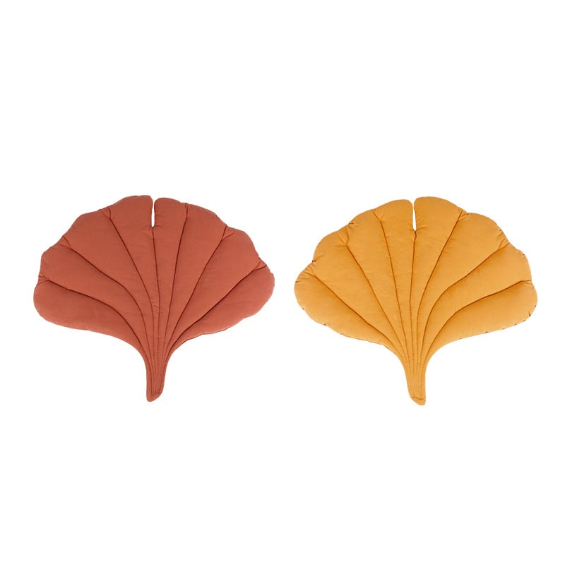 Leaf Shape Soft Dog Bed Mat Soft Crate Pad Machine Washable Mattress for Large Medium Small Dogs and Cats Kennel Pad view 3