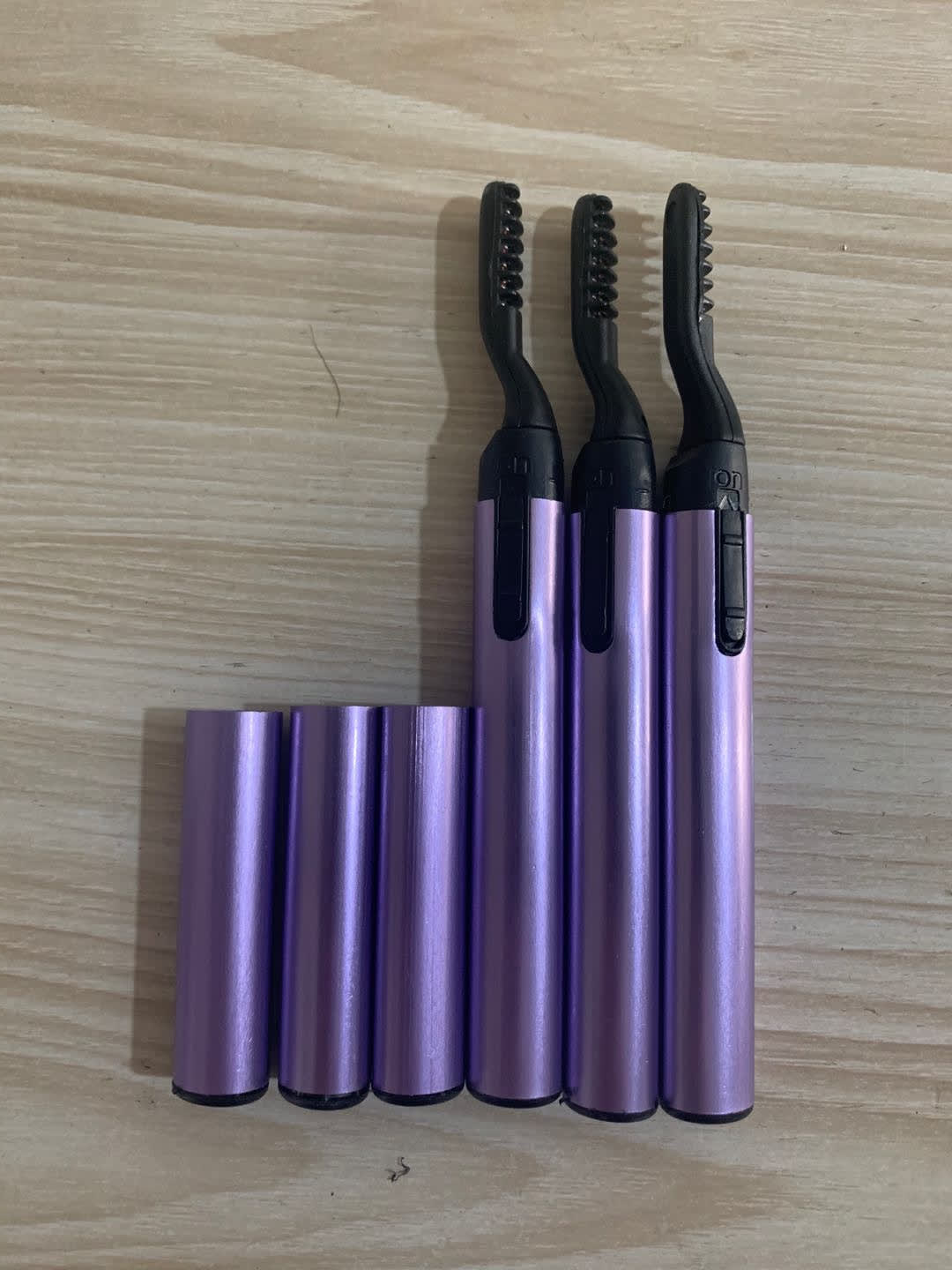 Electric Eyelash Curler Mini Portable Electric Heating Eyelash Curler Eyelash Curler Type Eyelashes Electric Eyelash Curler view 2