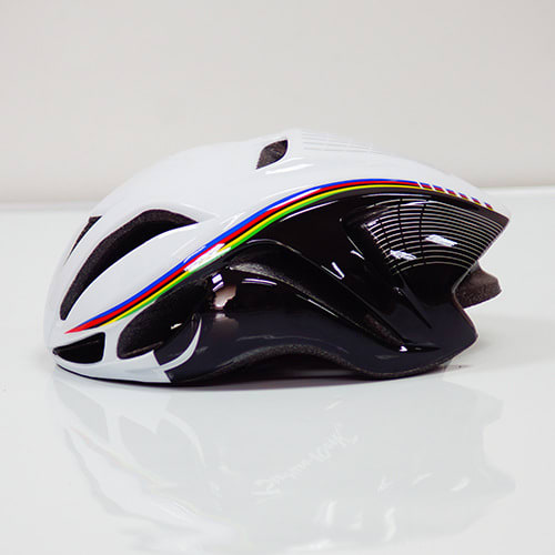 Pneumatic Road Mountain Bike Helmet Men And Women Cycling Helmet view 9