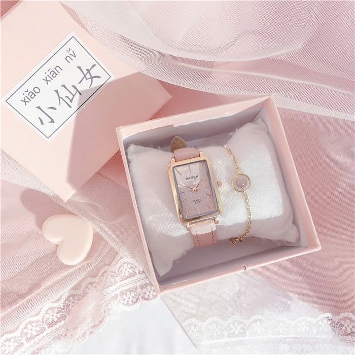 Student Korean Version Of Simple Ladies Small Exquisite Temperament Fashion Watch view 3