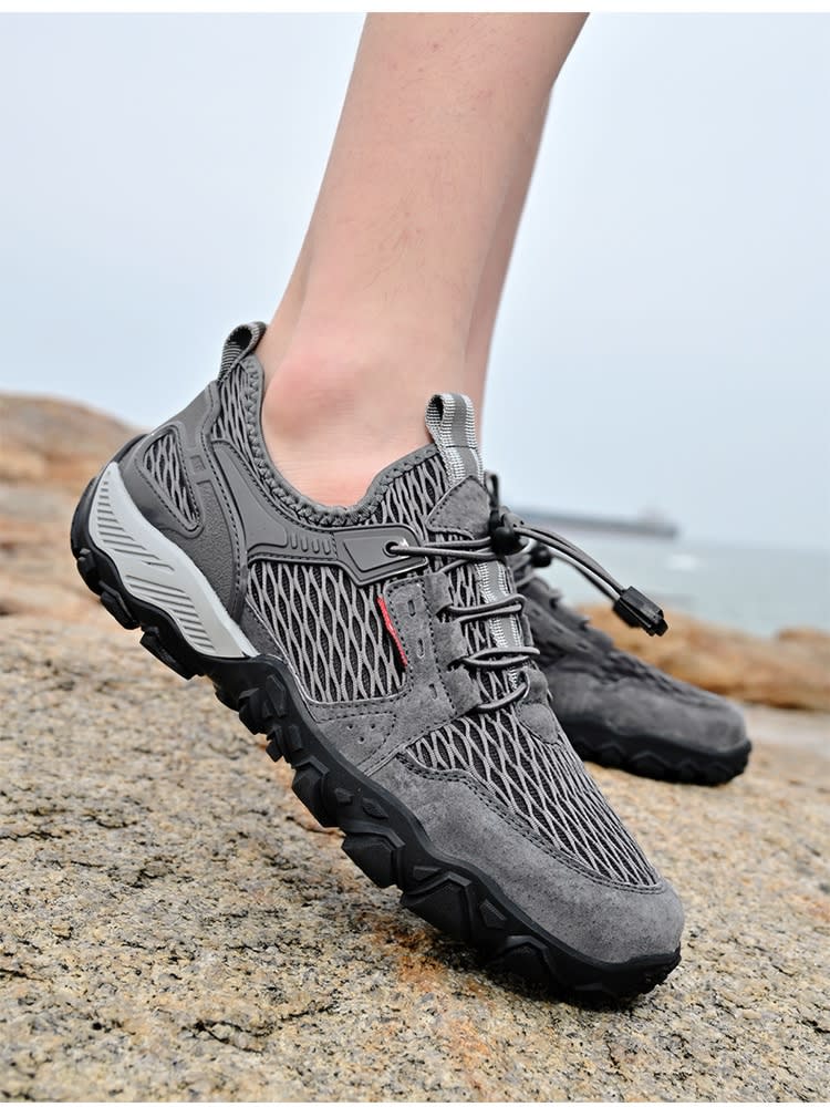 Men's Summer Leather Breathable Outdoor Sports Casual Shoes Non-slip Soft-soled Mesh Surface Hiking Shoes view 29