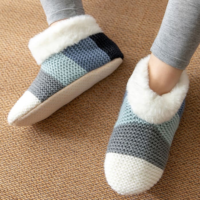 Women's Color-matching Knitted Plush Floor Socks Home Indoor Warm Non-slip Carpet Socks Winter Fashion view 2