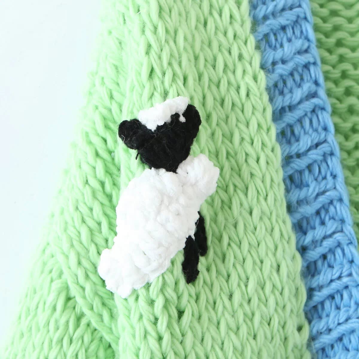 Women's French Green Small Sheep Sweater Coat view 8