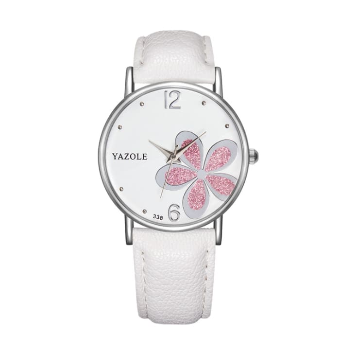 Korean fashion fashion watch commuter OL wind female watch four-leaf clover quartz watch female models