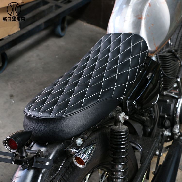 Retro modified diamond cushion for motorcycle cushion view 2