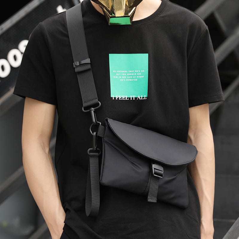 Outdoor sports chest bag view 5