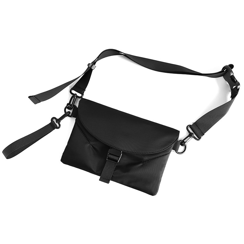 Outdoor sports chest bag view 2