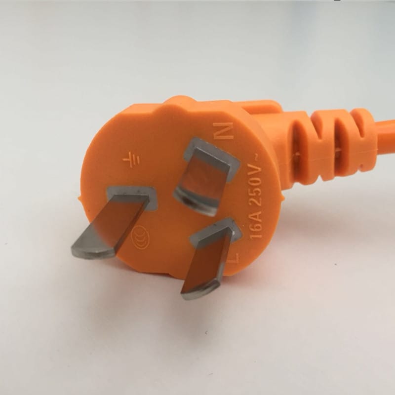 High-power flip-flop socket view 3
