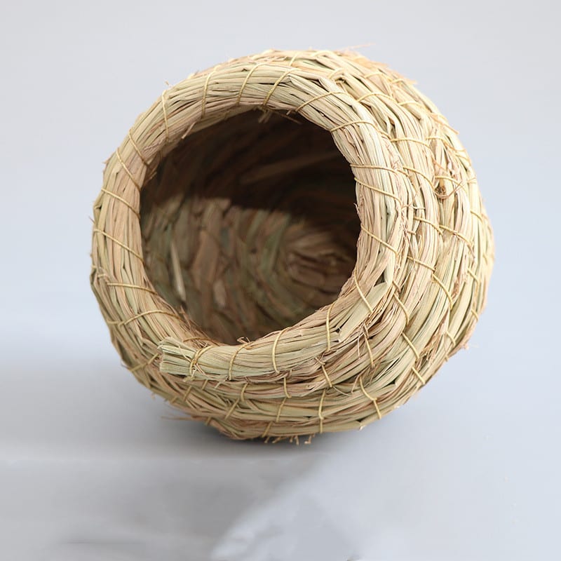 Straw Warm Bird Nest view 5